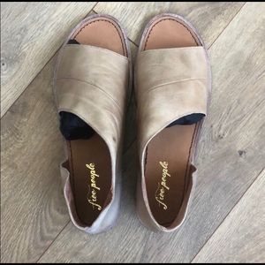 Free People Mont Blanc- Size 42